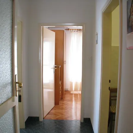 Aparments Ivanec Apartman